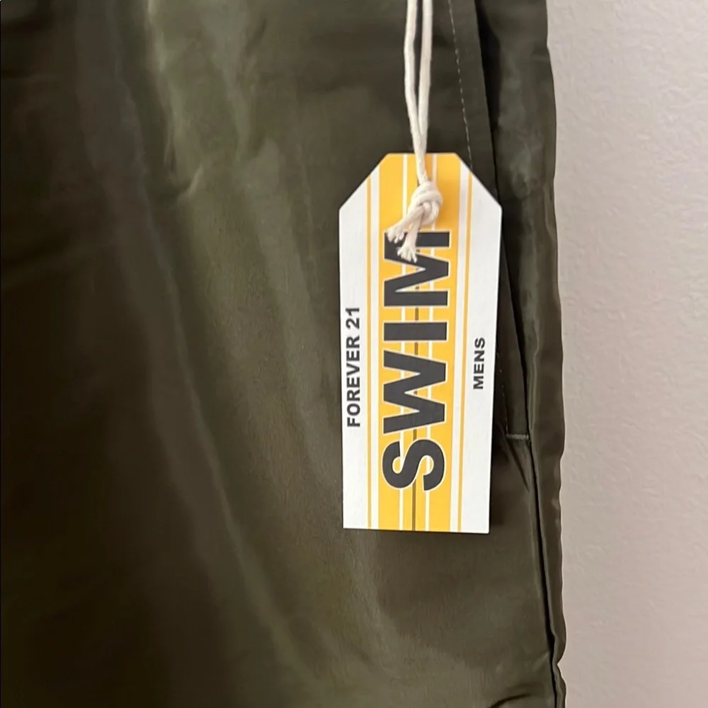 NWT 2XL Forever 21 Men’s Olive Green Swim Trunks Relaxed Quick-Dry Beach Short